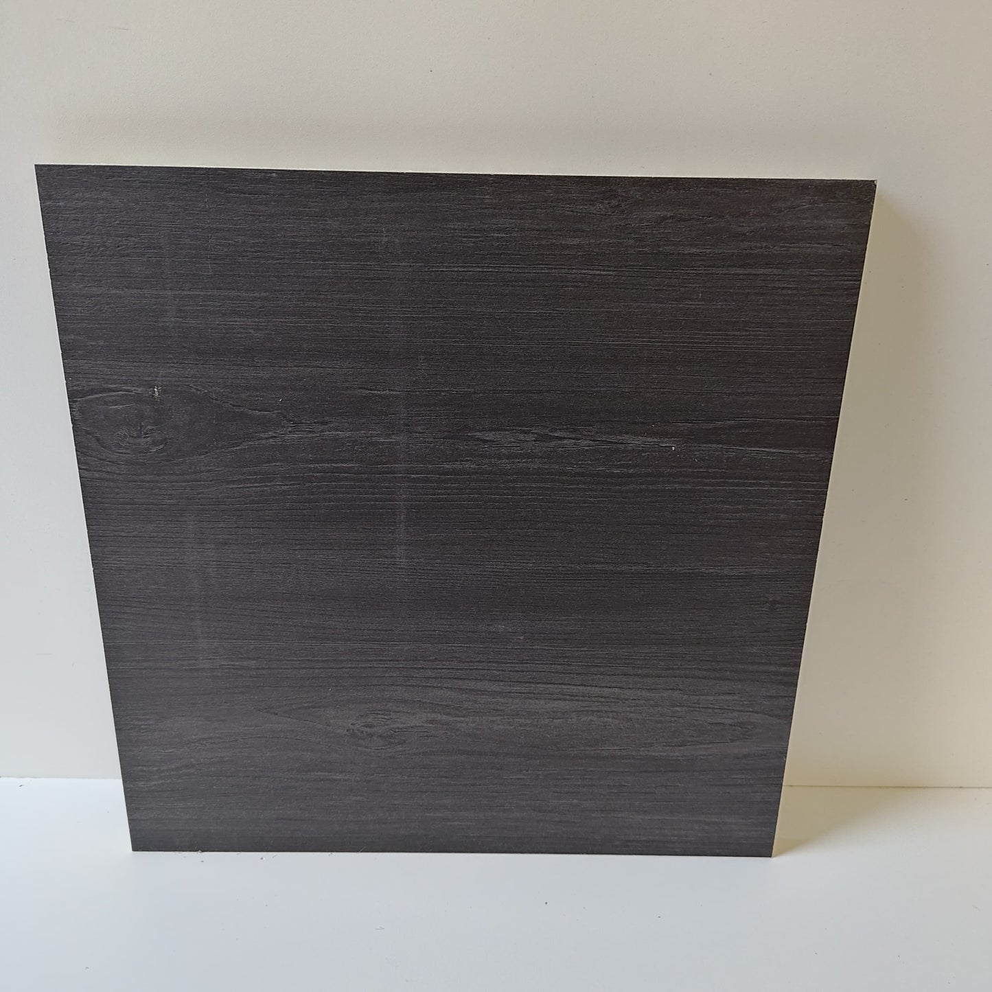 Spanplatte - 391,7x389x19 mm