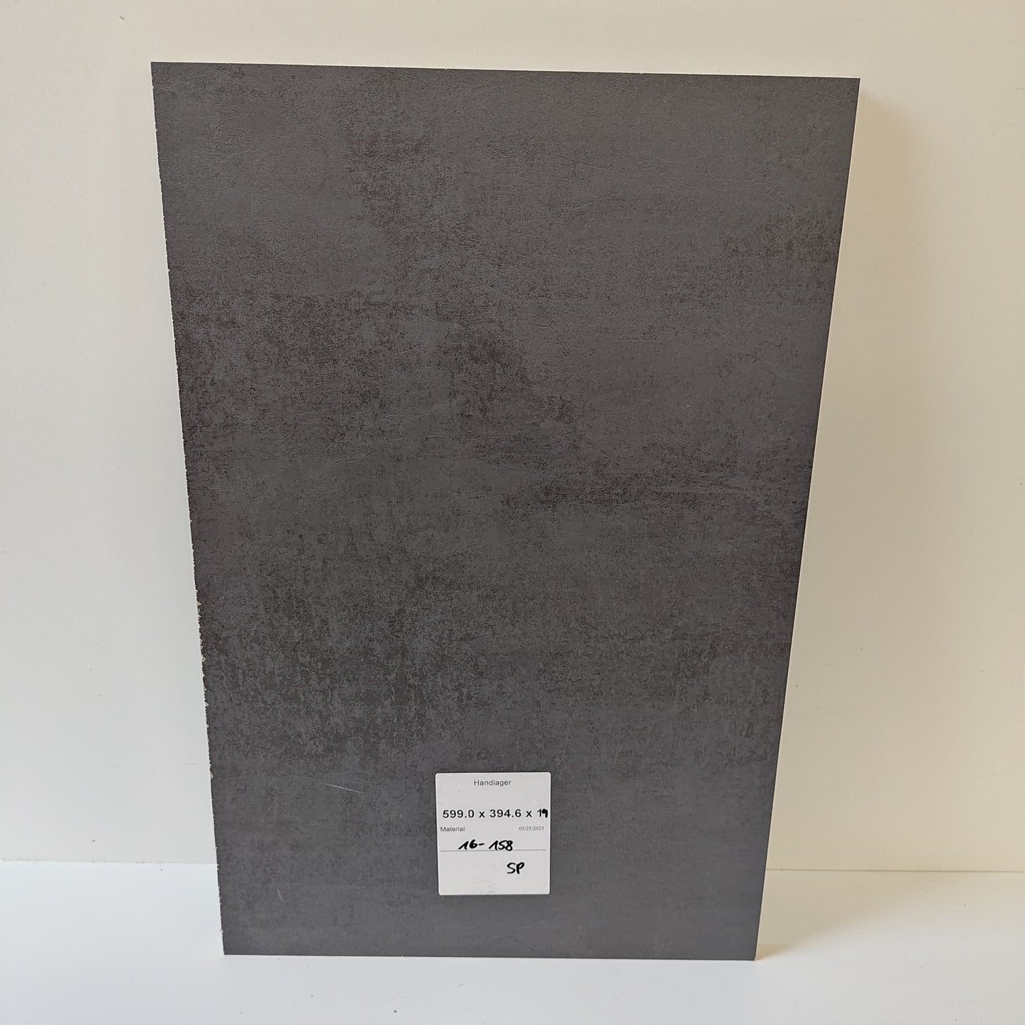 Spanplatte - 599x294,6x19 mm