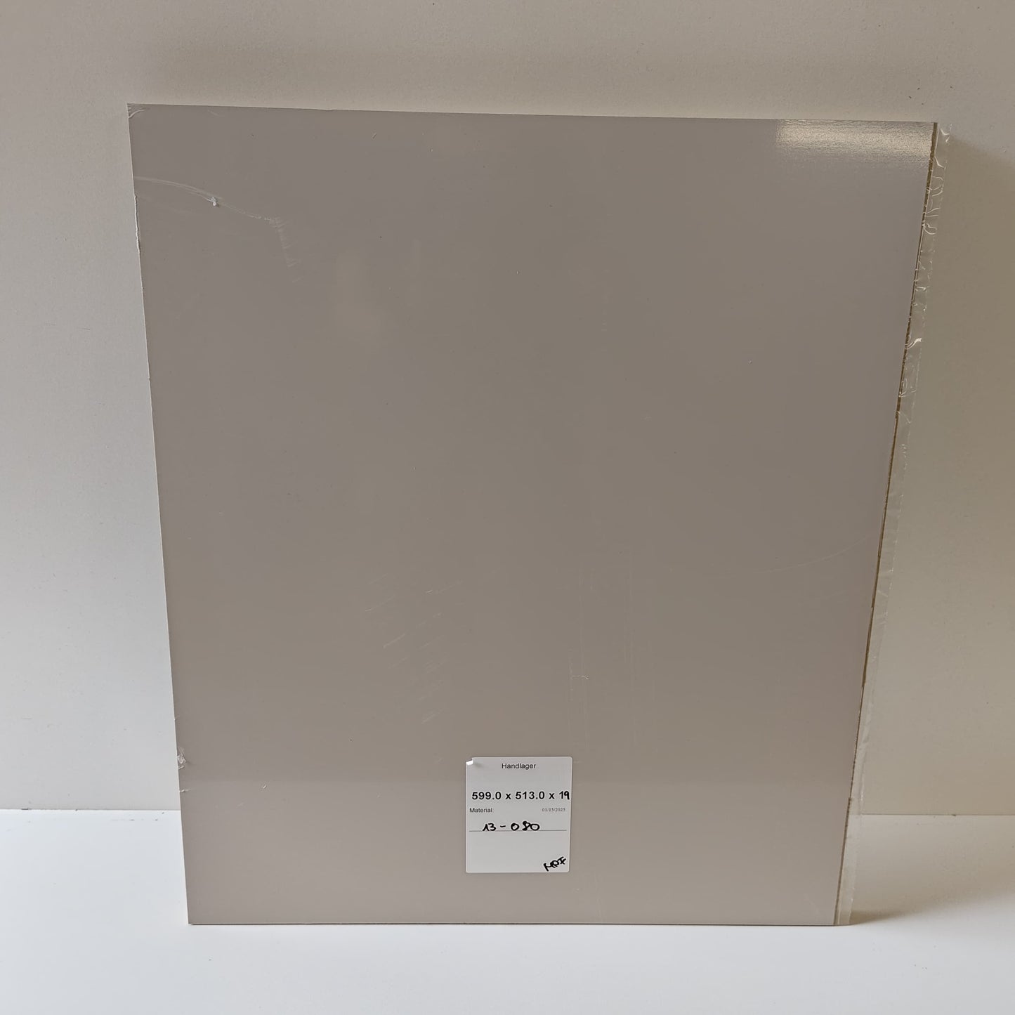 MDF - 599x513x19 mm