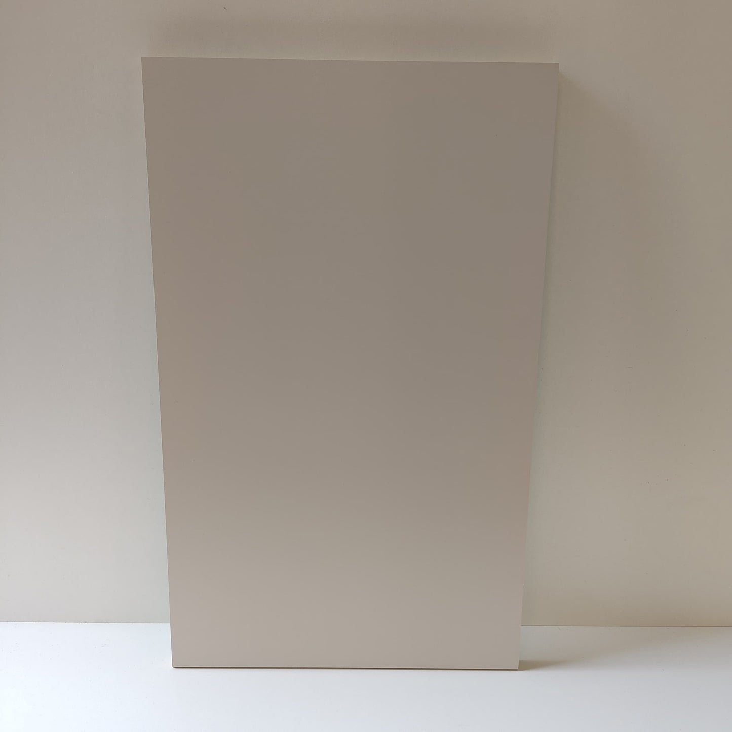 MDF - 582x353x19 mm