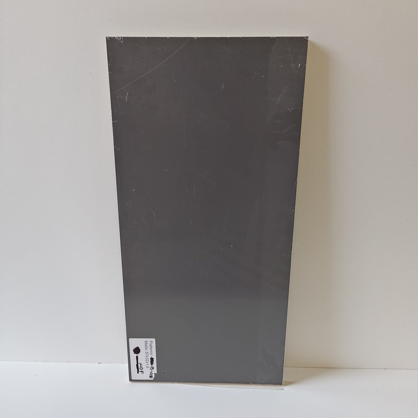 MDF - 670x320x19 mm